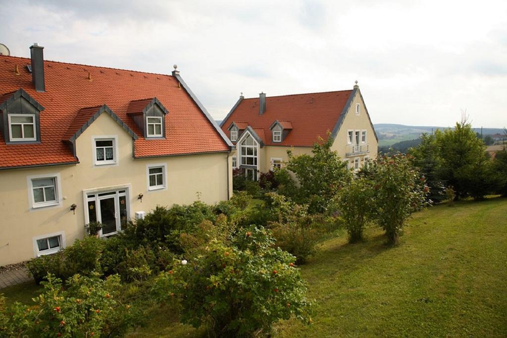 Auszeit - Ihr Sibyllenbad Gaestehaus Neualbenreuth Eksteriør bilde
